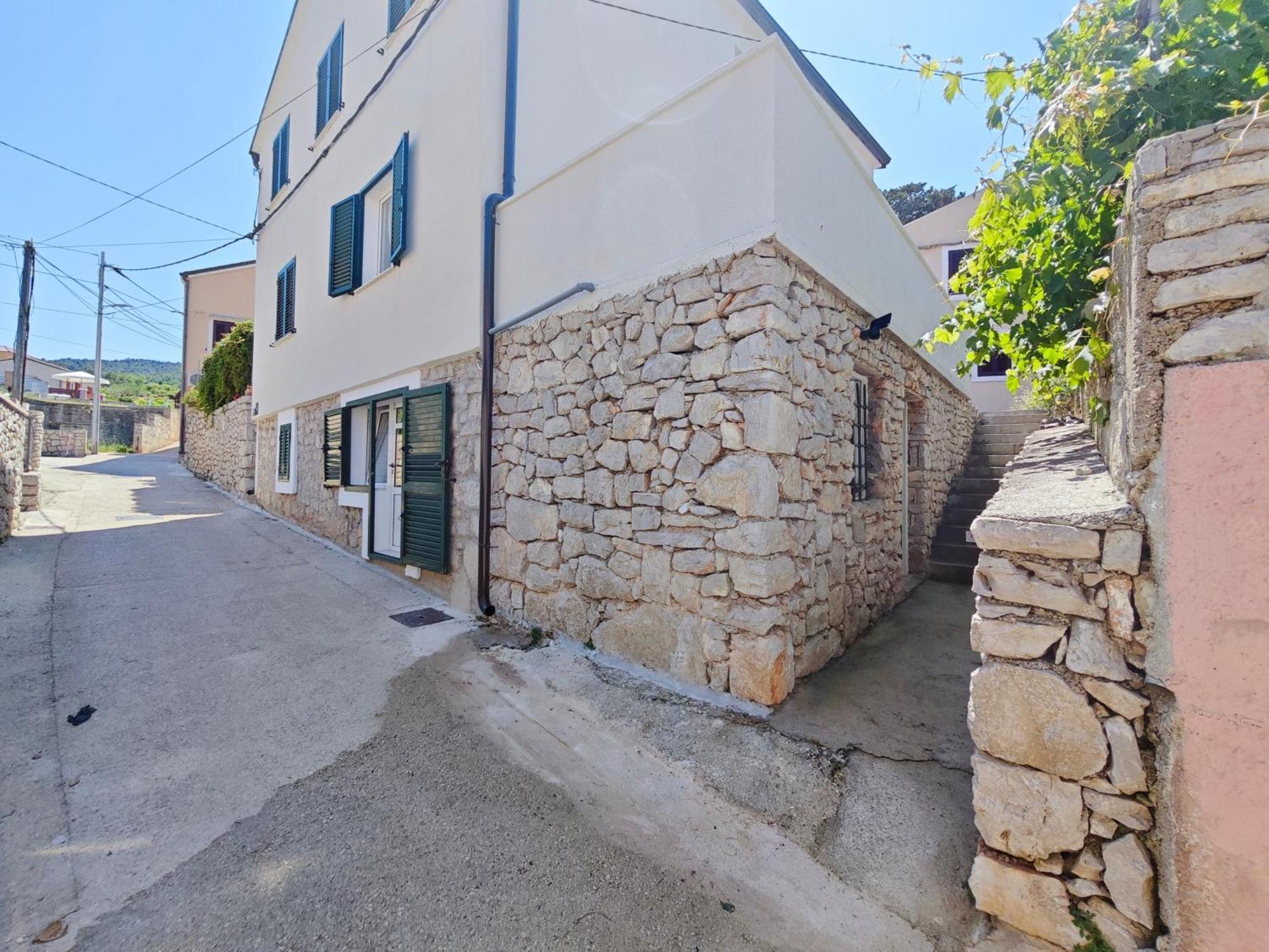 Apartments By The Sea Veli Losinj, Losinj - 8031 Exteriör bild